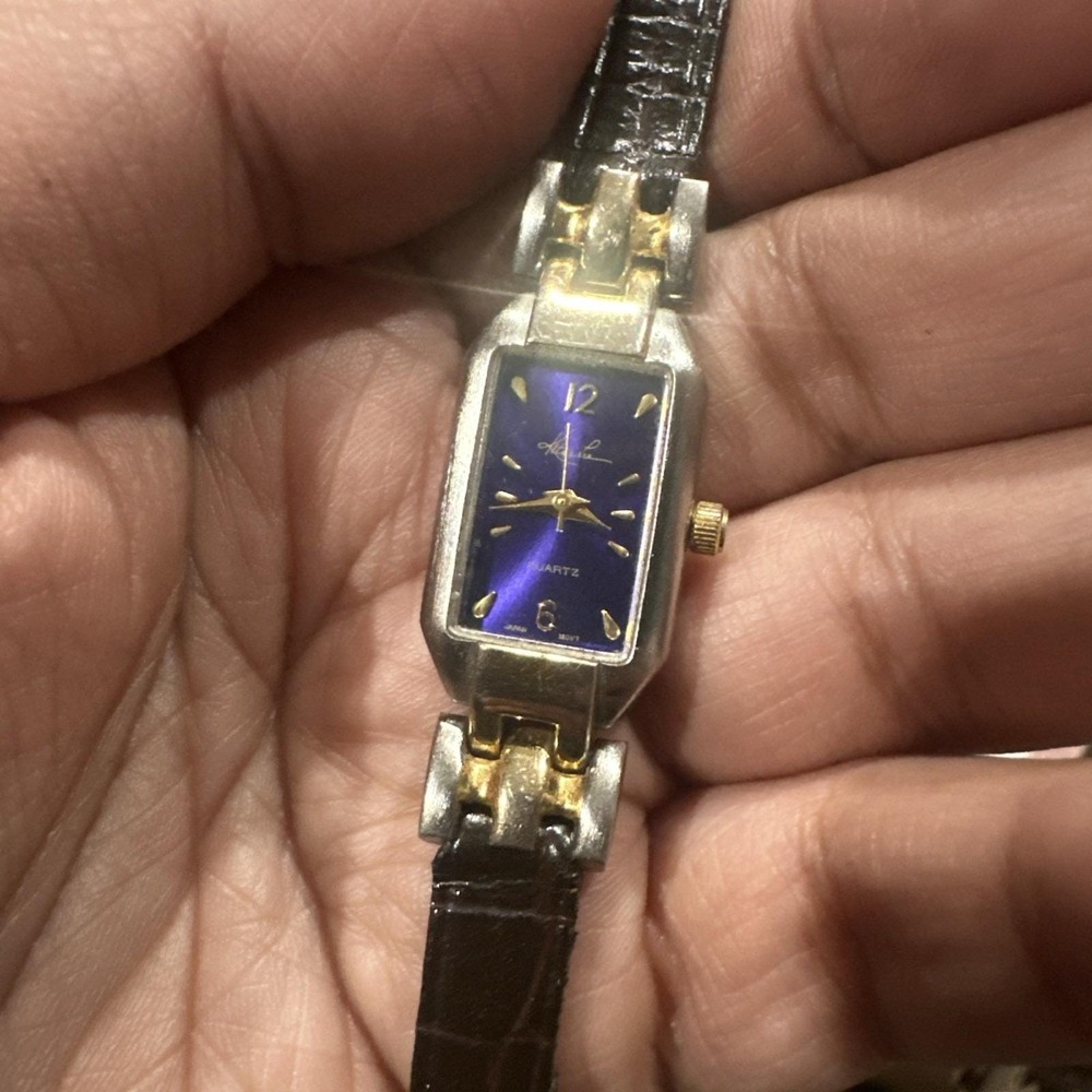 Working Ladies Kathie Lee Watch Two Tone Blue Dial Dainty New Battery 17mm Fit 7